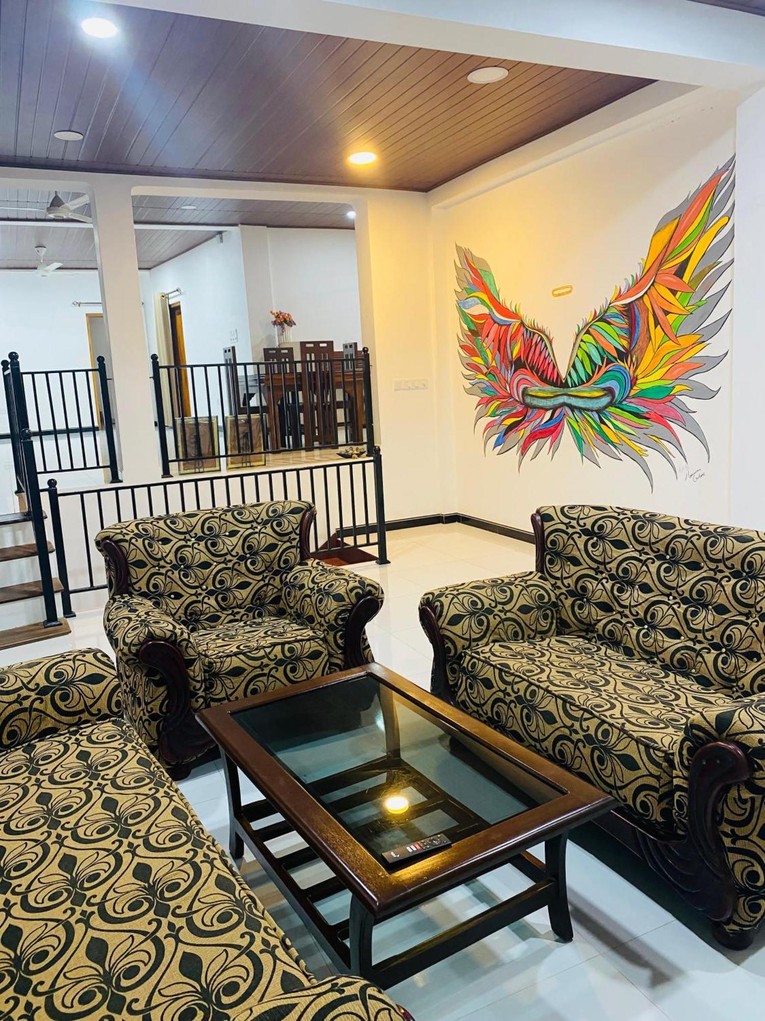 Enara Luxury Stay Katugastota Esterno foto