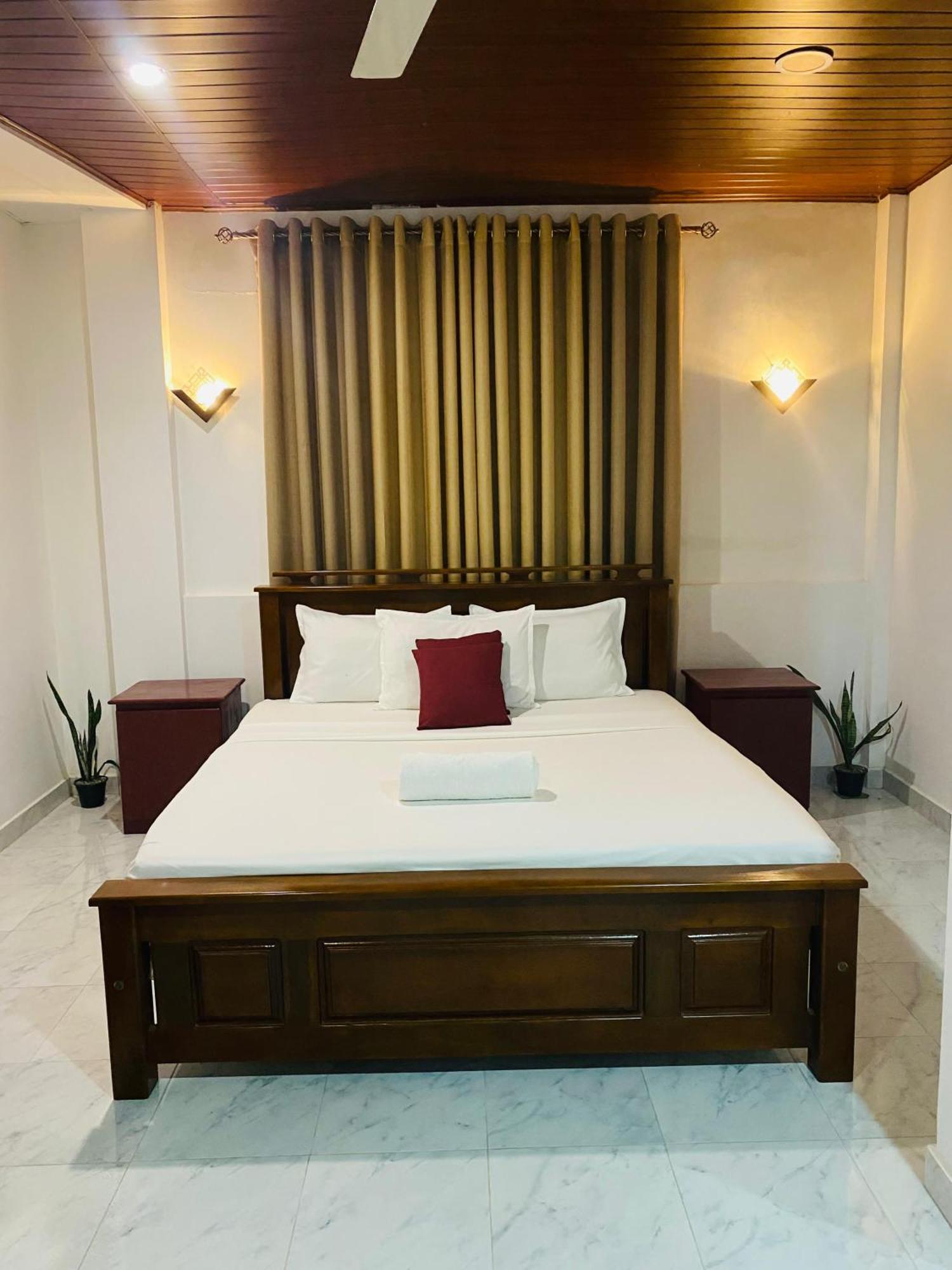 Enara Luxury Stay Katugastota Esterno foto