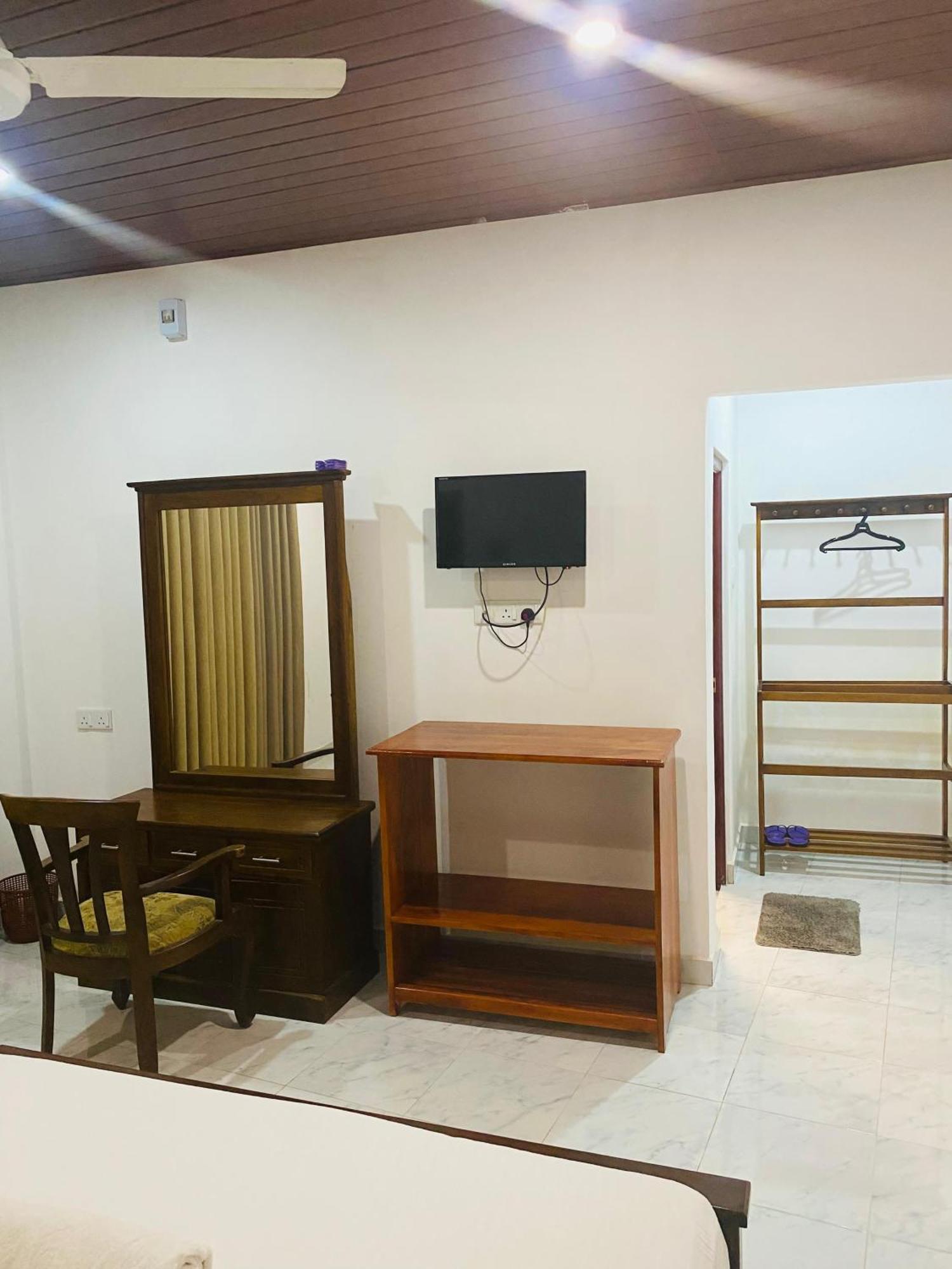 Enara Luxury Stay Katugastota Esterno foto