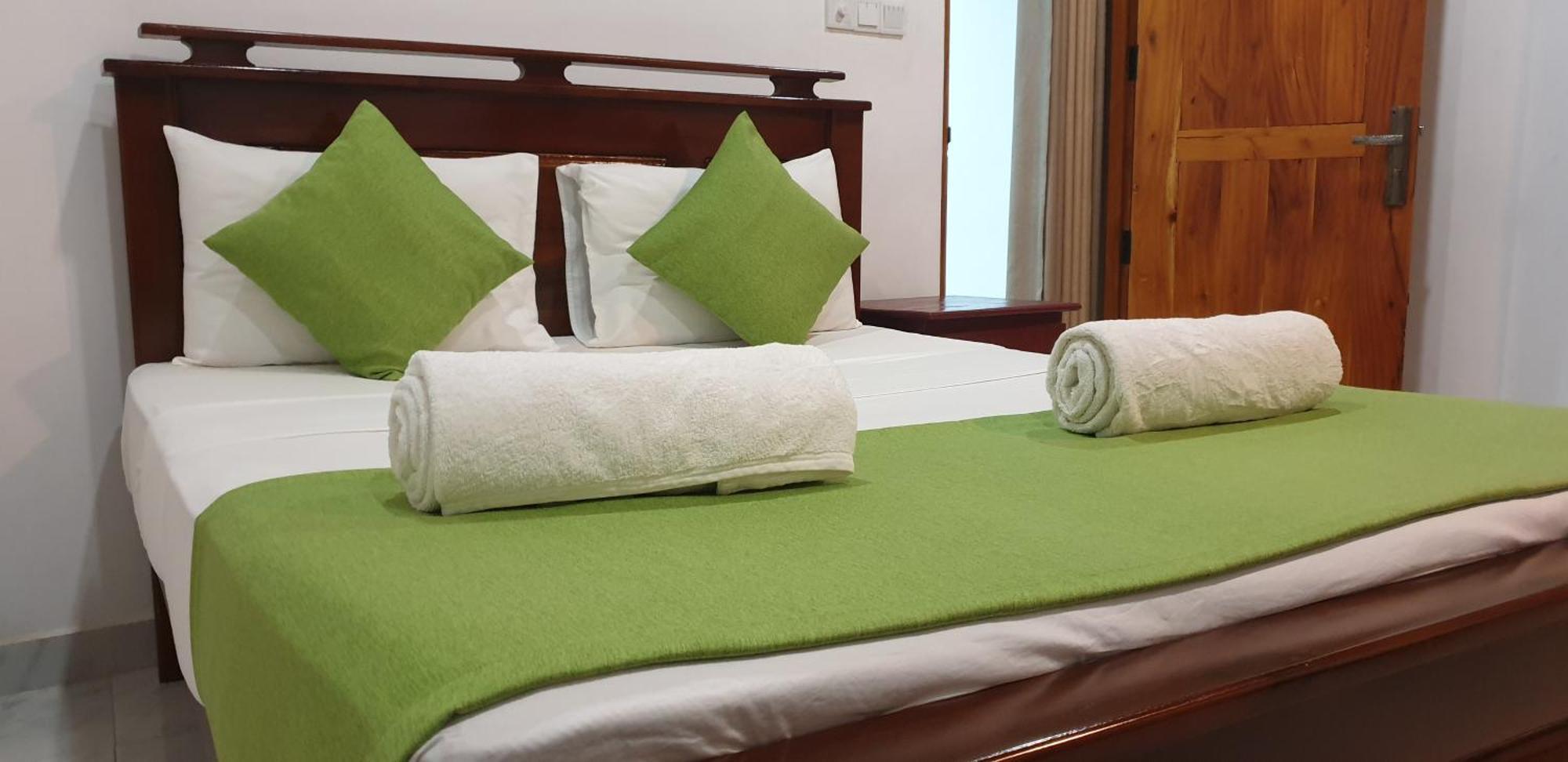 Enara Luxury Stay Katugastota Esterno foto