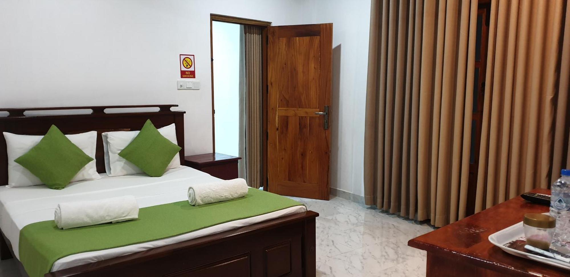 Enara Luxury Stay Katugastota Esterno foto