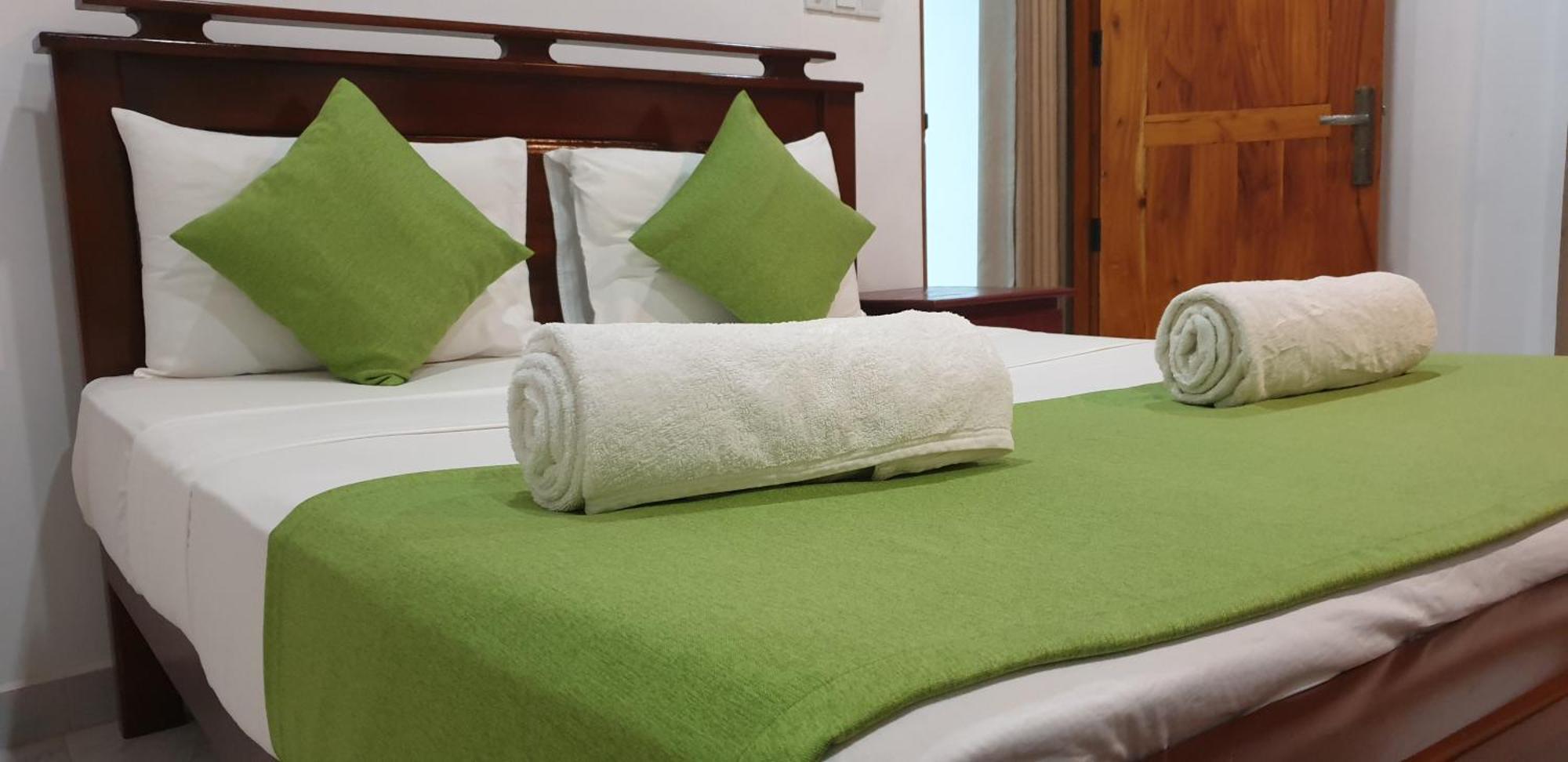 Enara Luxury Stay Katugastota Esterno foto